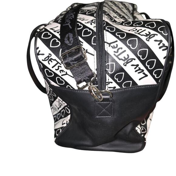 Betsey Johnson Duffle Bag - Picture 4 of 10